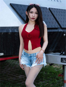 两根大肉大捧一进一出好爽视频-冲锋队怒火街头国语高清