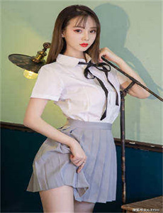 美国派5：裸体狂奔